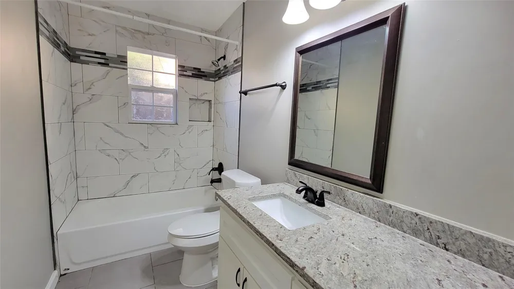 3819 Heatherbrook Drive Houston, TX 77045
