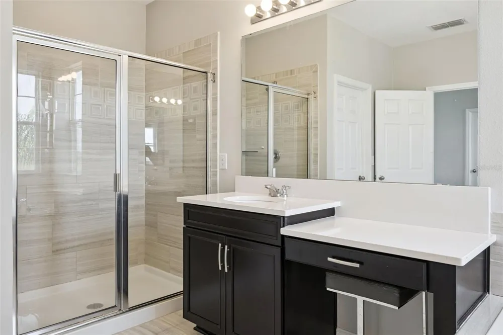 359 BLUE CYPRESS DRIVE Groveland, FL 34736
