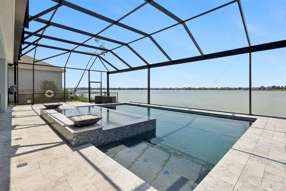 359 BLUE CYPRESS DRIVE Groveland, FL 34736