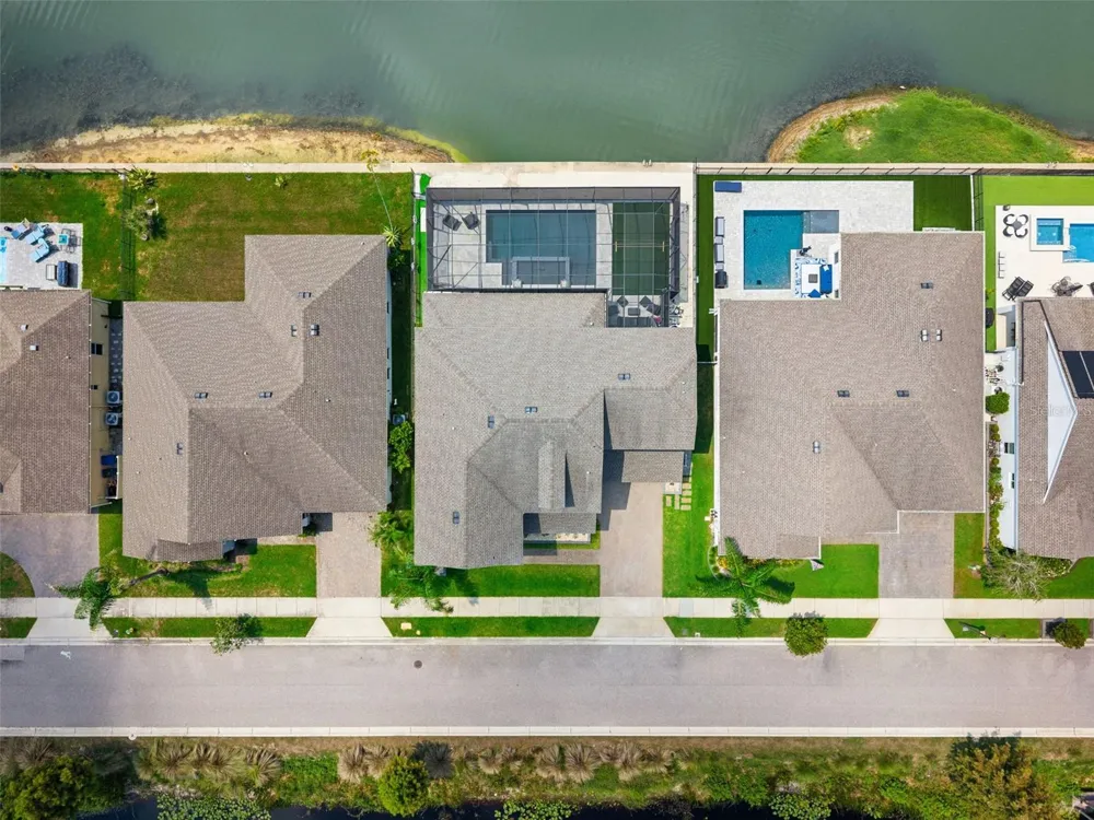 359 BLUE CYPRESS DRIVE Groveland, FL 34736