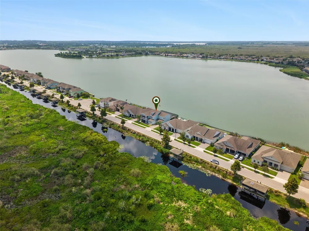 359 BLUE CYPRESS DRIVE Groveland, FL 34736
