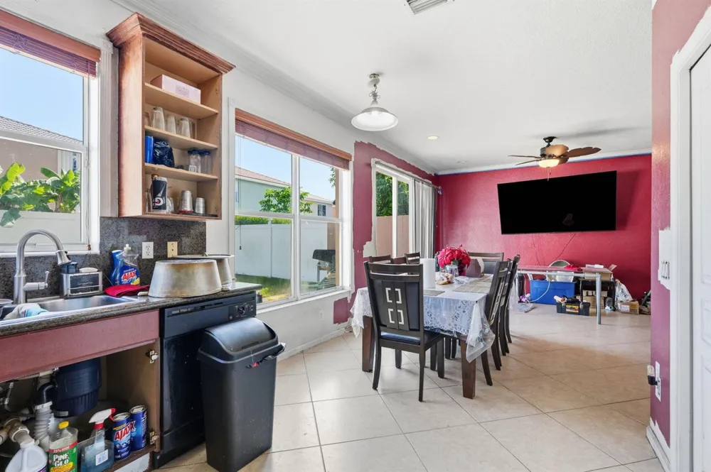 11431 Sage Meadow Terrace Royal Palm Beach, FL 33411