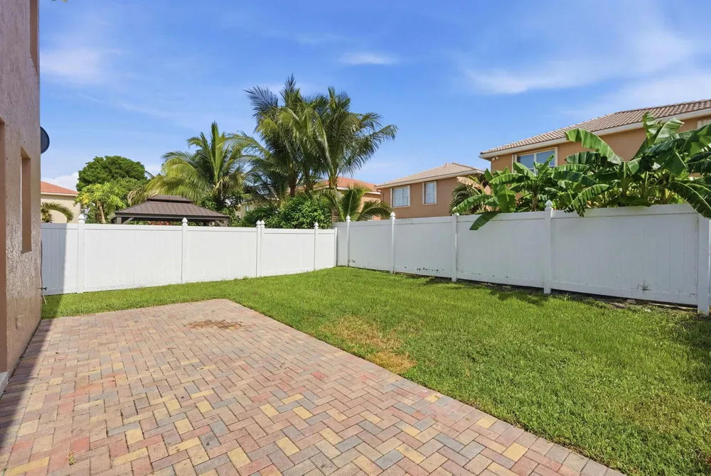 11431 Sage Meadow Terrace Royal Palm Beach, FL 33411