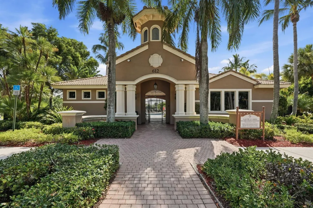11431 Sage Meadow Terrace Royal Palm Beach, FL 33411