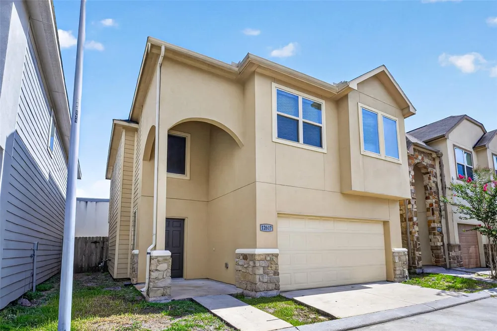 12607 Ashford Shore Drive Houston, TX 77072