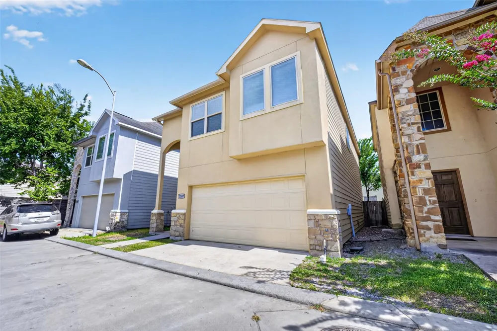 12607 Ashford Shore Drive Houston, TX 77072