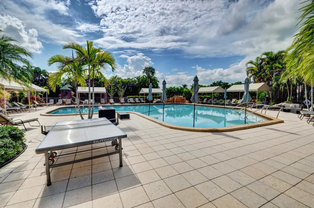 10192 Shireoaks Lane Boca Raton, FL 33498