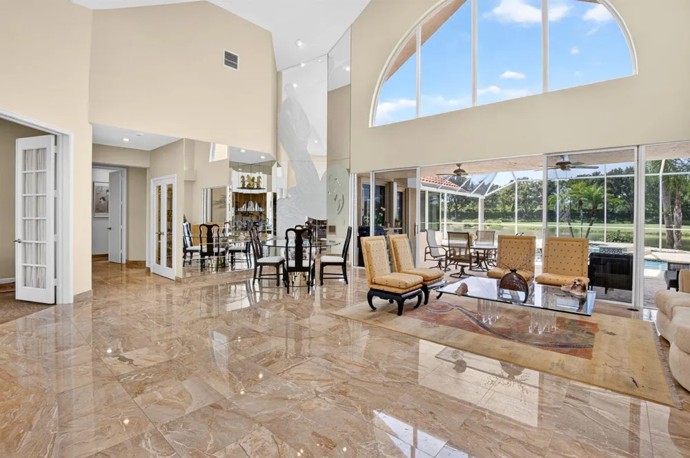 10192 Shireoaks Lane Boca Raton, FL 33498