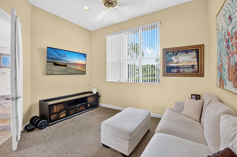 10192 Shireoaks Lane Boca Raton, FL 33498