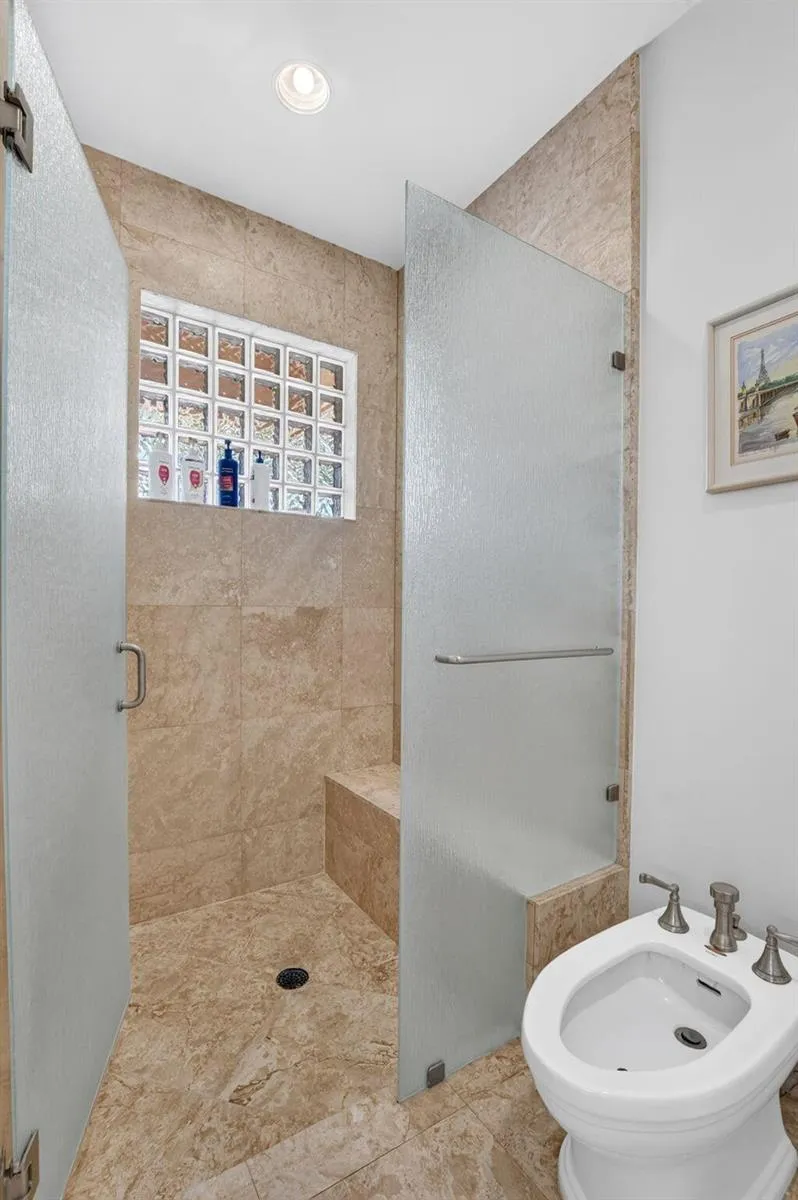 10192 Shireoaks Lane Boca Raton, FL 33498