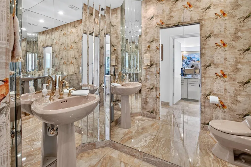 10192 Shireoaks Lane Boca Raton, FL 33498
