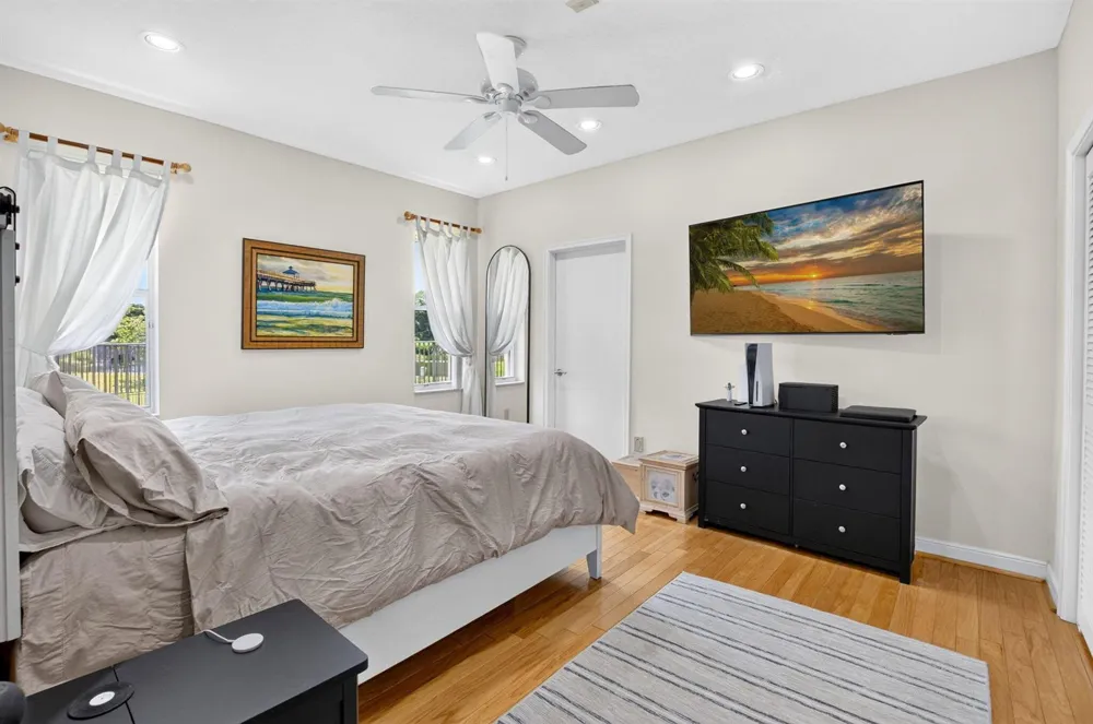 10192 Shireoaks Lane Boca Raton, FL 33498