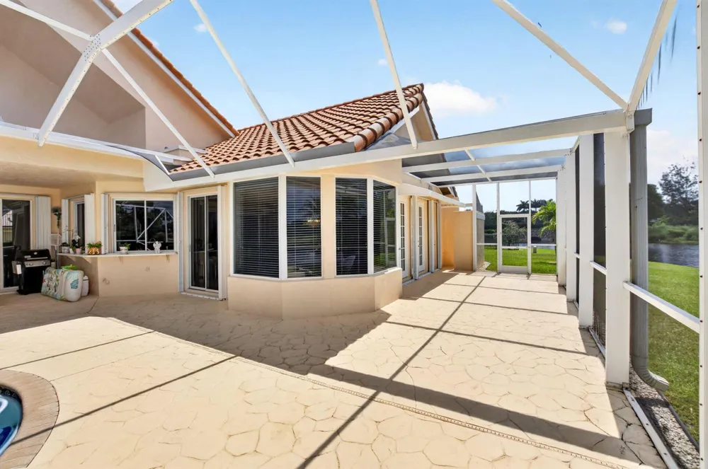 10192 Shireoaks Lane Boca Raton, FL 33498
