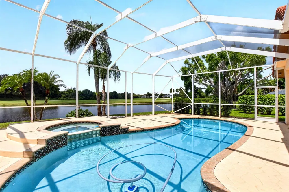 10192 Shireoaks Lane Boca Raton, FL 33498