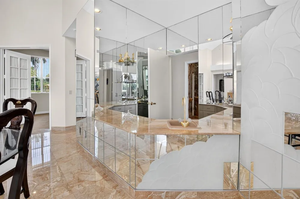 10192 Shireoaks Lane Boca Raton, FL 33498