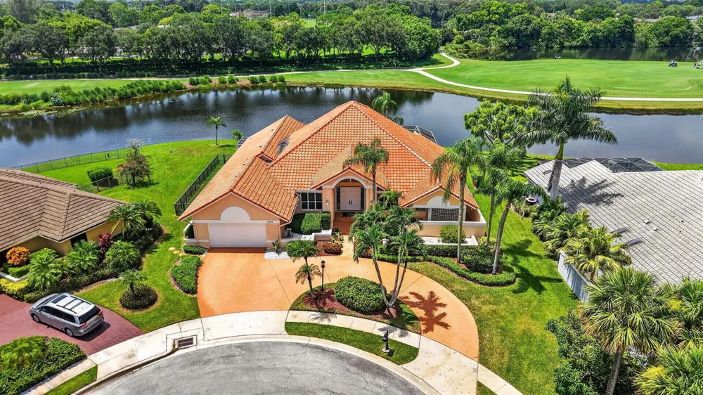 10192 Shireoaks Lane Boca Raton, FL 33498