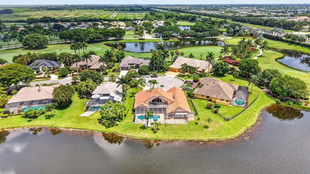 10192 Shireoaks Lane Boca Raton, FL 33498