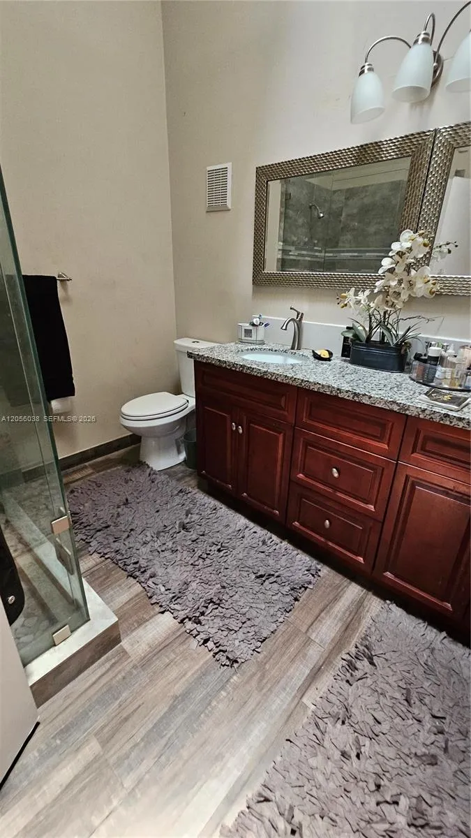 7252 Woodmont Ave Tamarac, FL 33321
