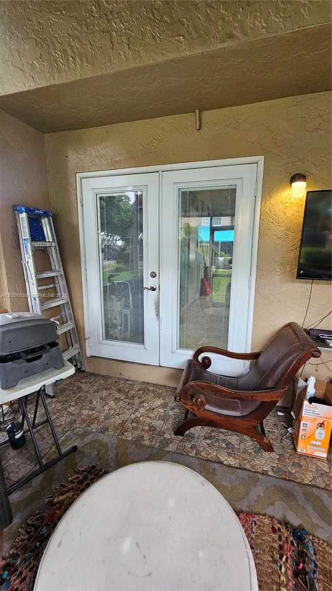 7252 Woodmont Ave Tamarac, FL 33321