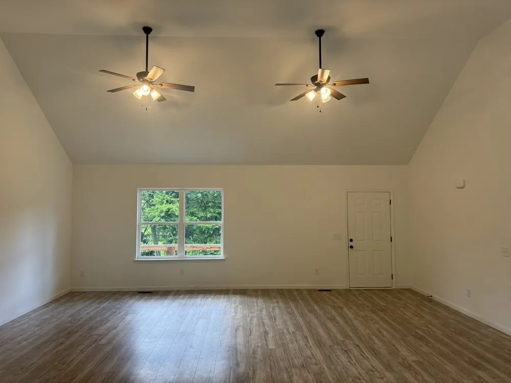 2065 Collier Rd Lewisburg, TN 37091