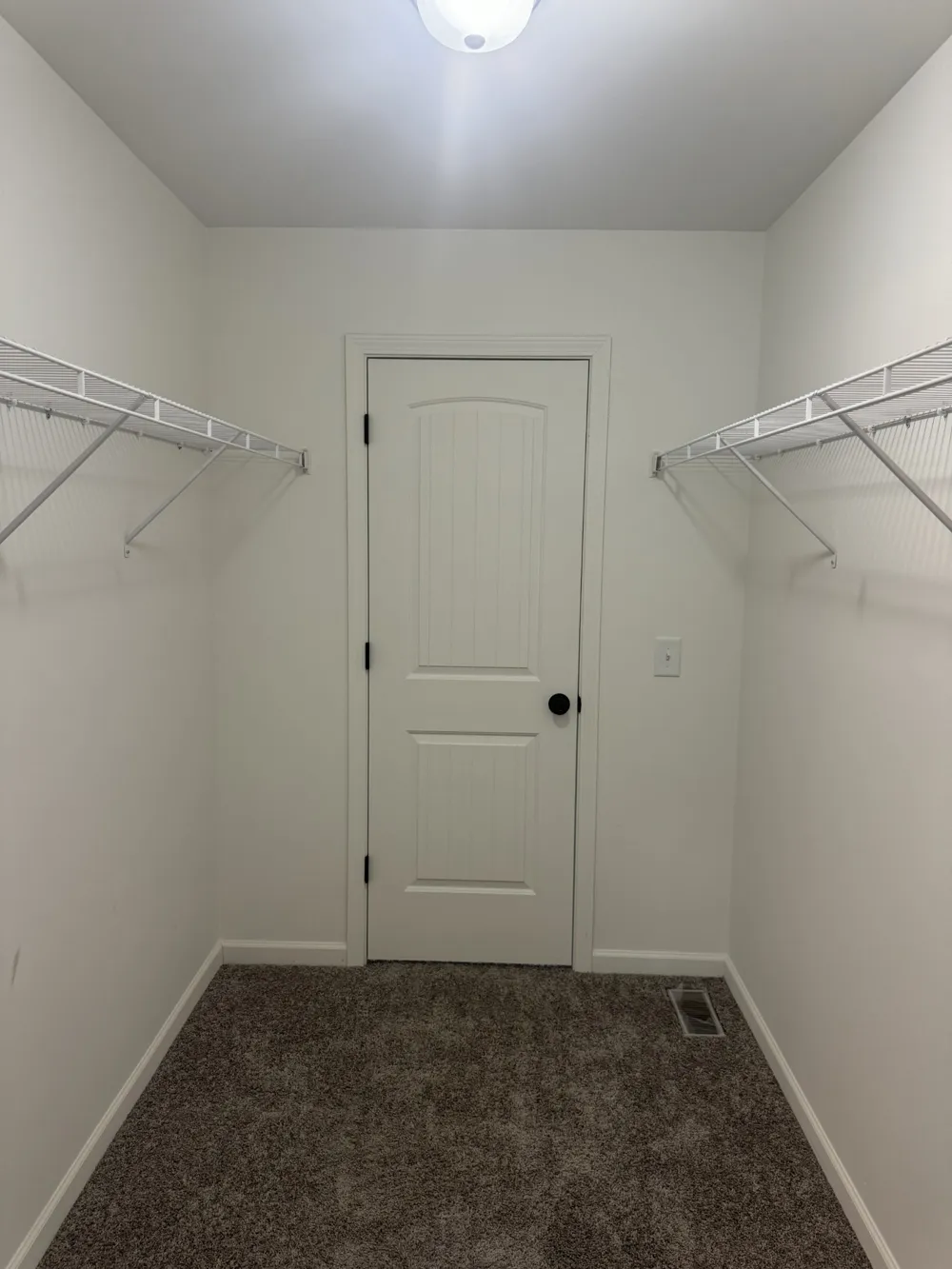 2065 Collier Rd Lewisburg, TN 37091