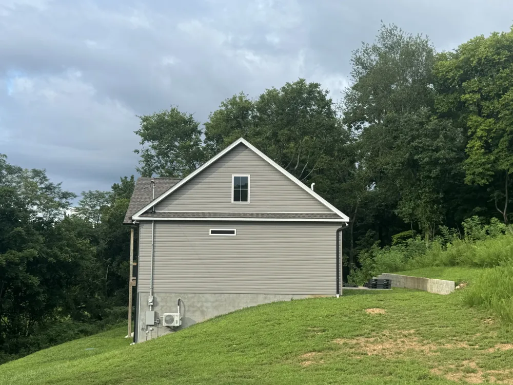 2065 Collier Rd Lewisburg, TN 37091