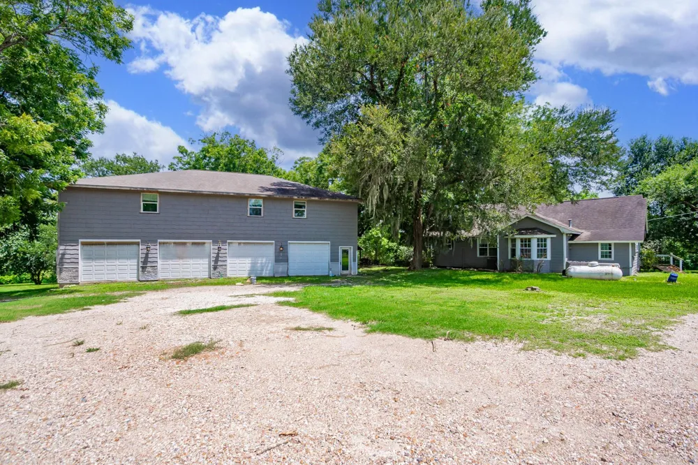 7807 Fm 565 Road Baytown, TX 77523