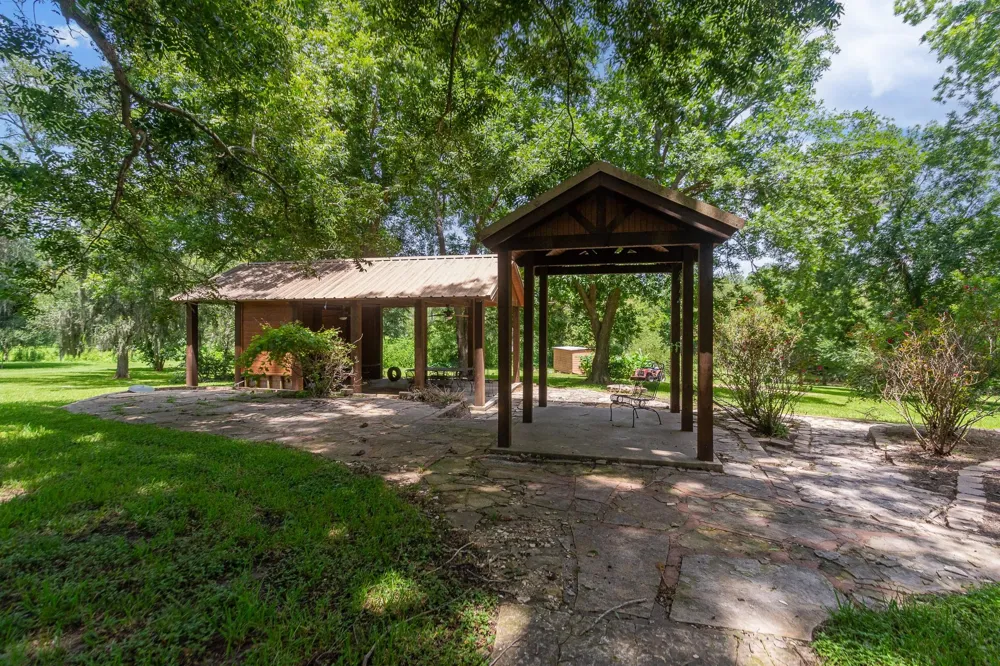 7807 Fm 565 Road Baytown, TX 77523