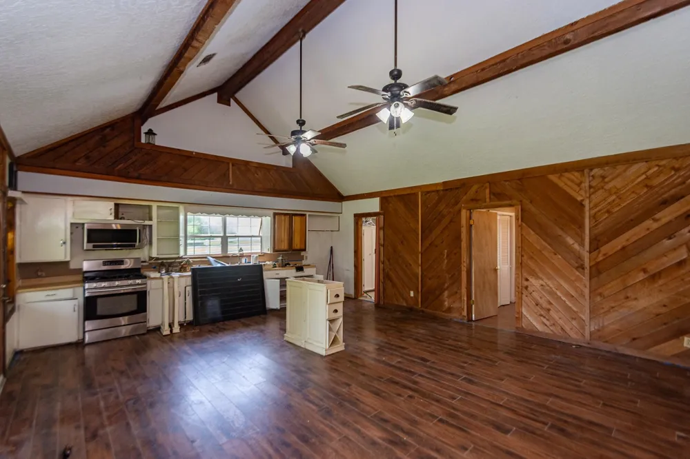 7807 Fm 565 Road Baytown, TX 77523