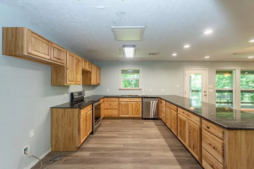 7807 Fm 565 Road Baytown, TX 77523