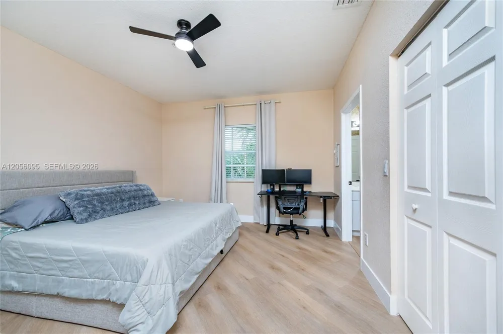 5600 NW 114th Pl #209 Doral, FL 33178