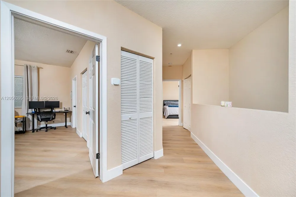 5600 NW 114th Pl #209 Doral, FL 33178