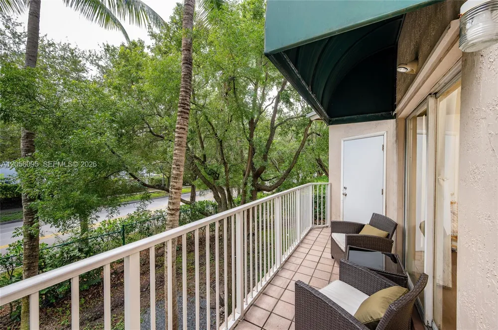 5600 NW 114th Pl #209 Doral, FL 33178