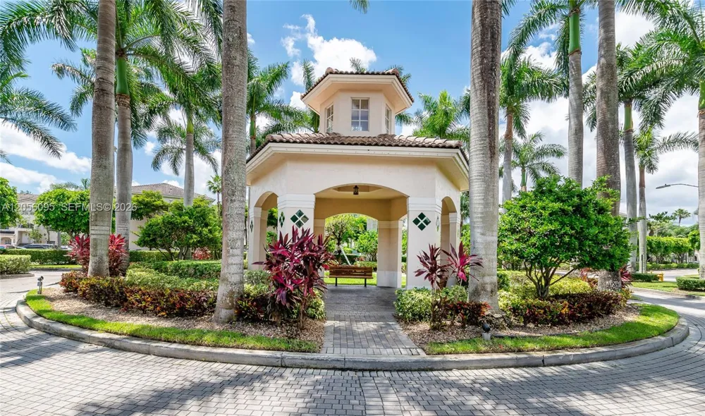 5600 NW 114th Pl #209 Doral, FL 33178