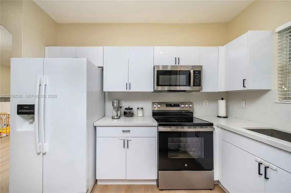 5600 NW 114th Pl #209 Doral, FL 33178