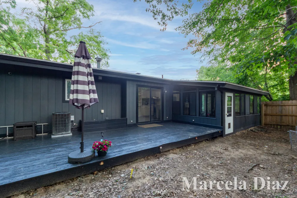 3431 Tricklewood Drive SE Cascade Charter Township, MI 49546