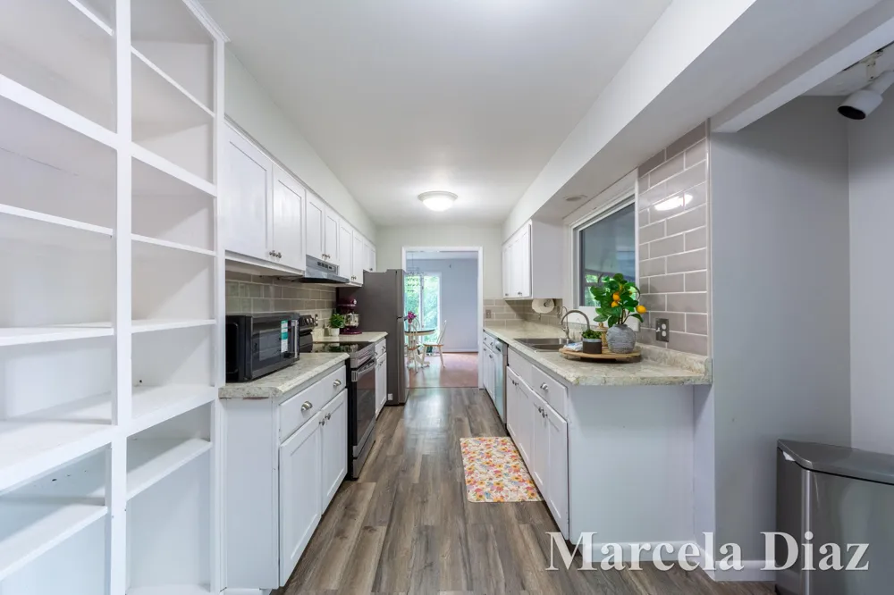 3431 Tricklewood Drive SE Cascade Charter Township, MI 49546