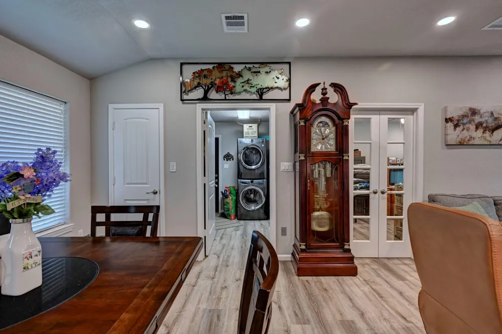 15508 Highway 105 E Plantersville, TX 77363