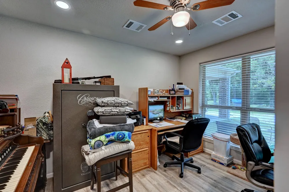 15508 Highway 105 E Plantersville, TX 77363