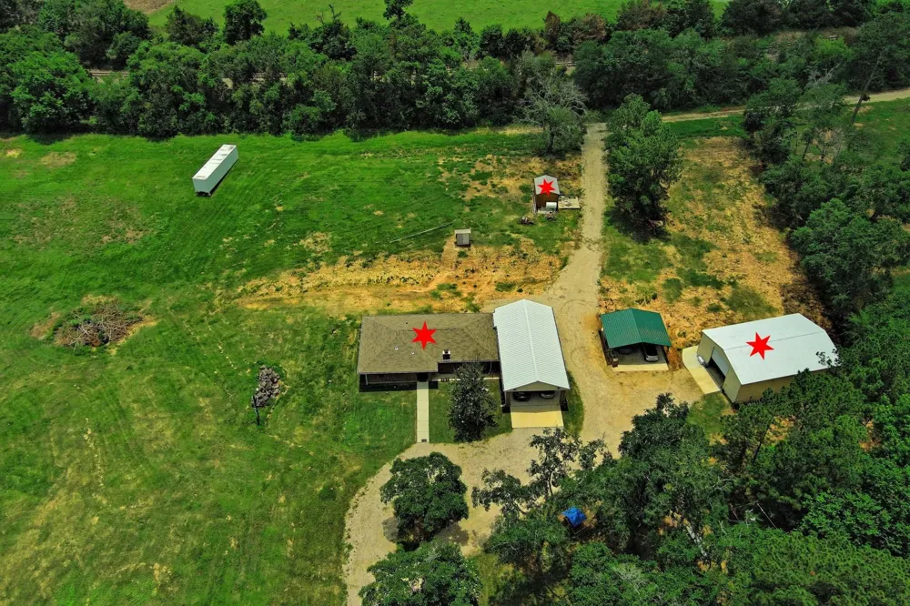 15508 Highway 105 E Plantersville, TX 77363