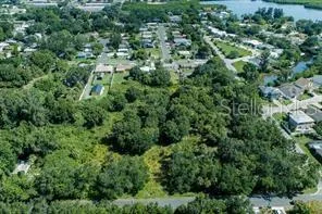 2801 11TH AVENUE E Bradenton, FL 34208