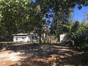 2801 11TH AVENUE E Bradenton, FL 34208