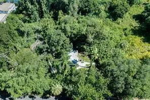 2801 11TH AVENUE E Bradenton, FL 34208