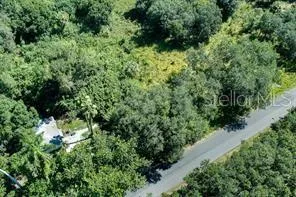 2801 11TH AVENUE E Bradenton, FL 34208