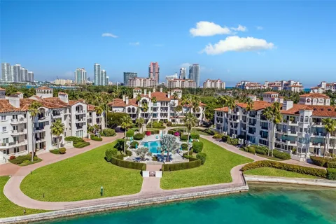 2133 Fisher Island Dr #2133