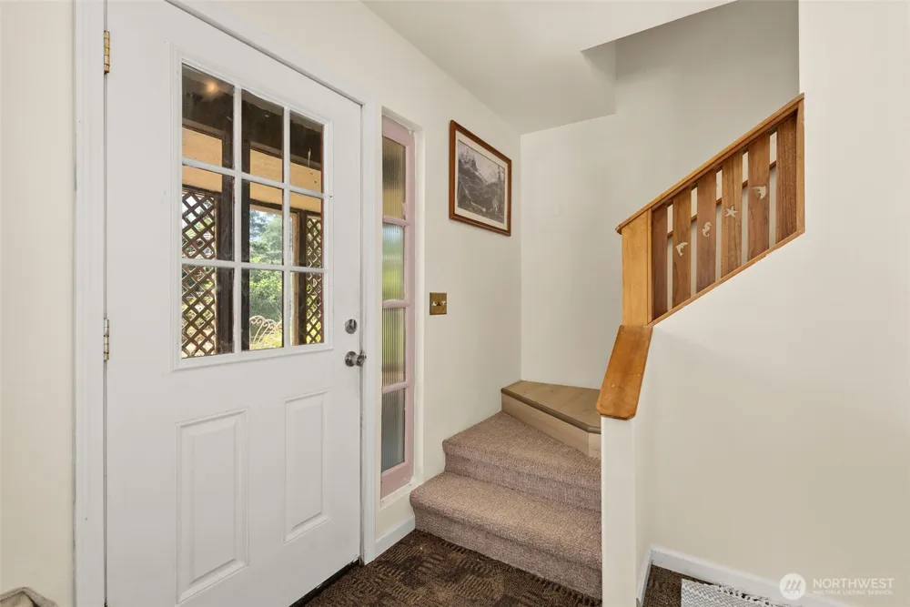 2098 State Route 105 Grayland, WA 98547