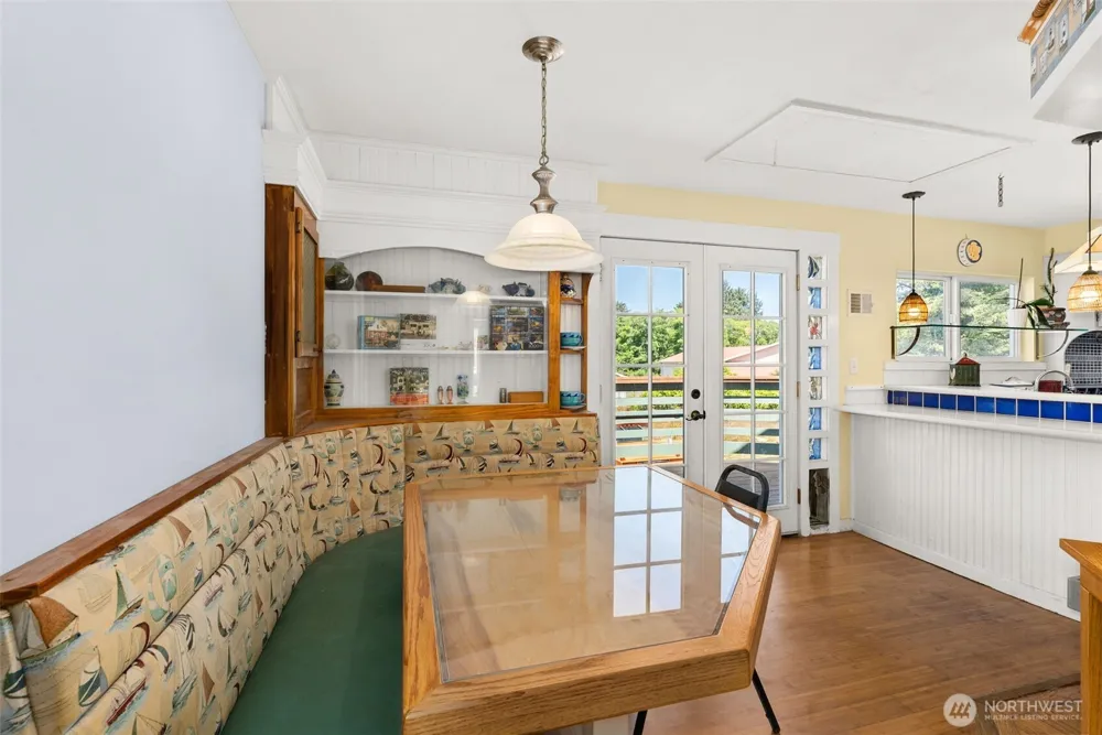 2098 State Route 105 Grayland, WA 98547