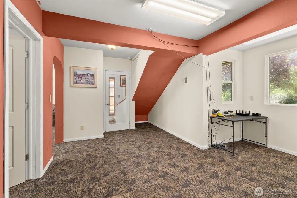 2098 State Route 105 Grayland, WA 98547