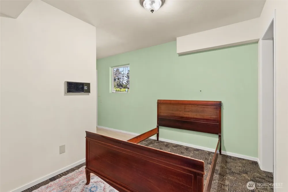 2098 State Route 105 Grayland, WA 98547