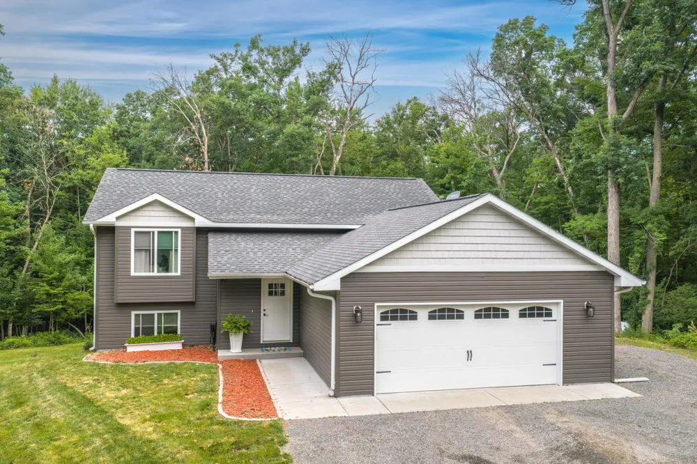 2339 84th Avenue Osceola, WI 54020